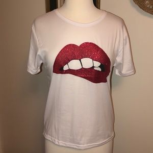 Novelty T-shirt. Big red glitter lips.